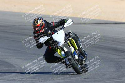 media/Feb-13-2022-SoCal Trackdays (Sun) [[c9210d39ca]]/Turn 10 (920am)/